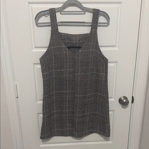 Plaid Sleeveless V-Neck Tunic Top - Gray